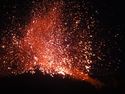 Stromboli bei Nacht